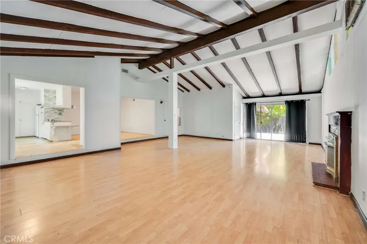 Huge Great Room!