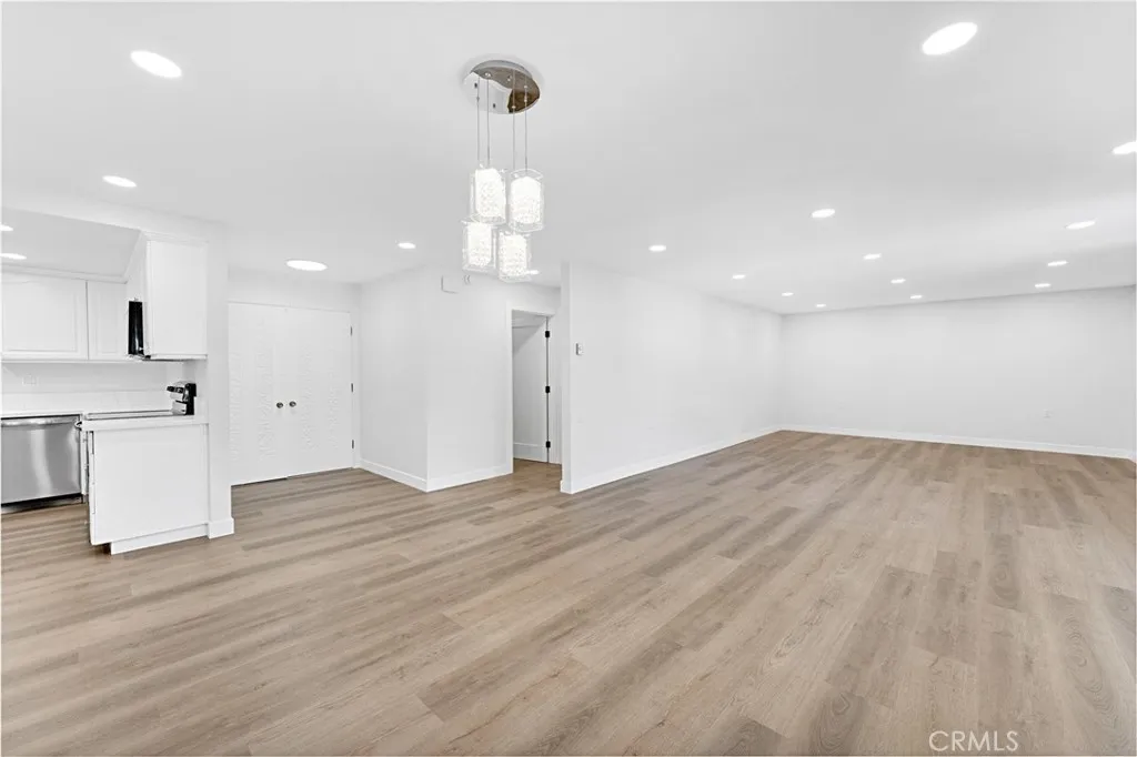 2405 Via Mariposa W Unit# 2c, Laguna Woods, California 92637 — photo 5