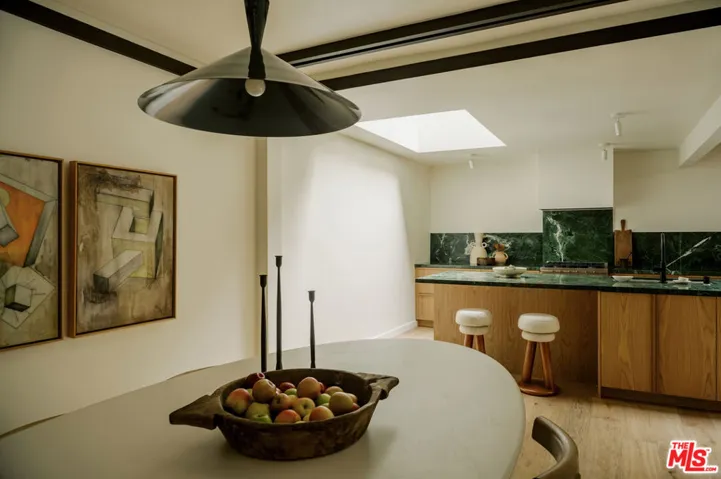 5649 Valley Oak Drive, Los Angeles, California 90068