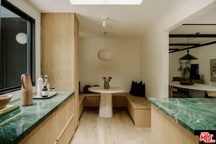 5649 Valley Oak Drive, Los Angeles, California 90068