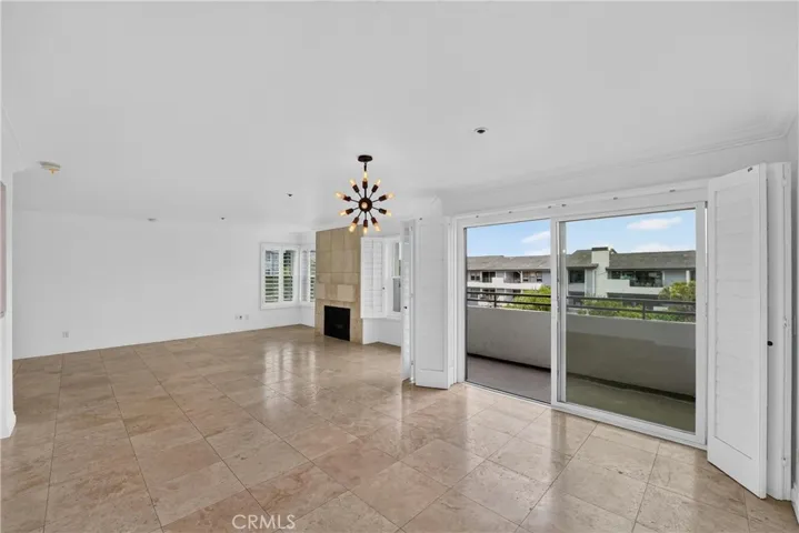 260 Cagnney, Newport Beach, California 92663