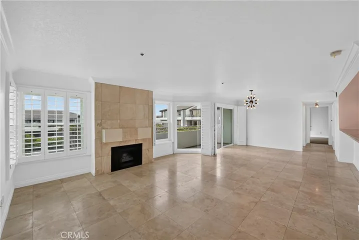 260 Cagnney, Newport Beach, California 92663