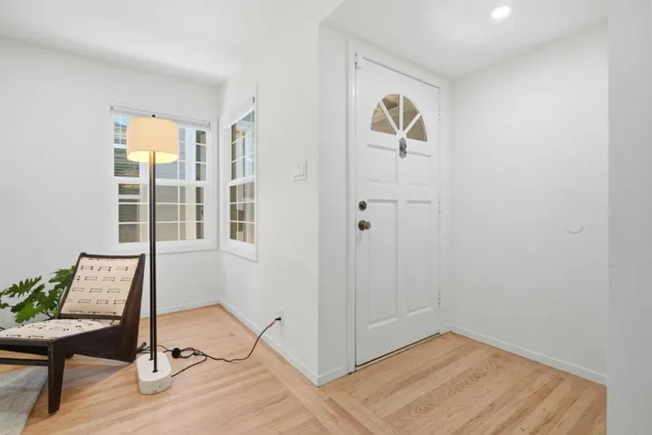 11021104 Palm Avenue, Redwood City, California 94061