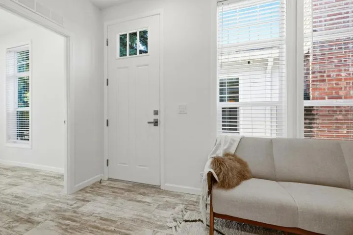 11021104 Palm Avenue, Redwood City, California 94061