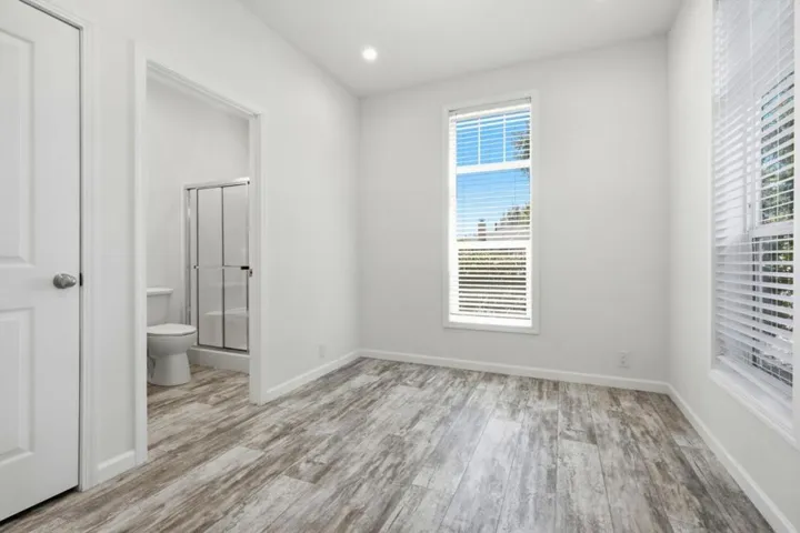 11021104 Palm Avenue, Redwood City, California 94061