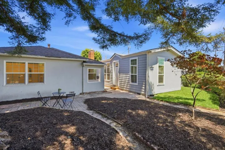 11021104 Palm Avenue, Redwood City, California 94061