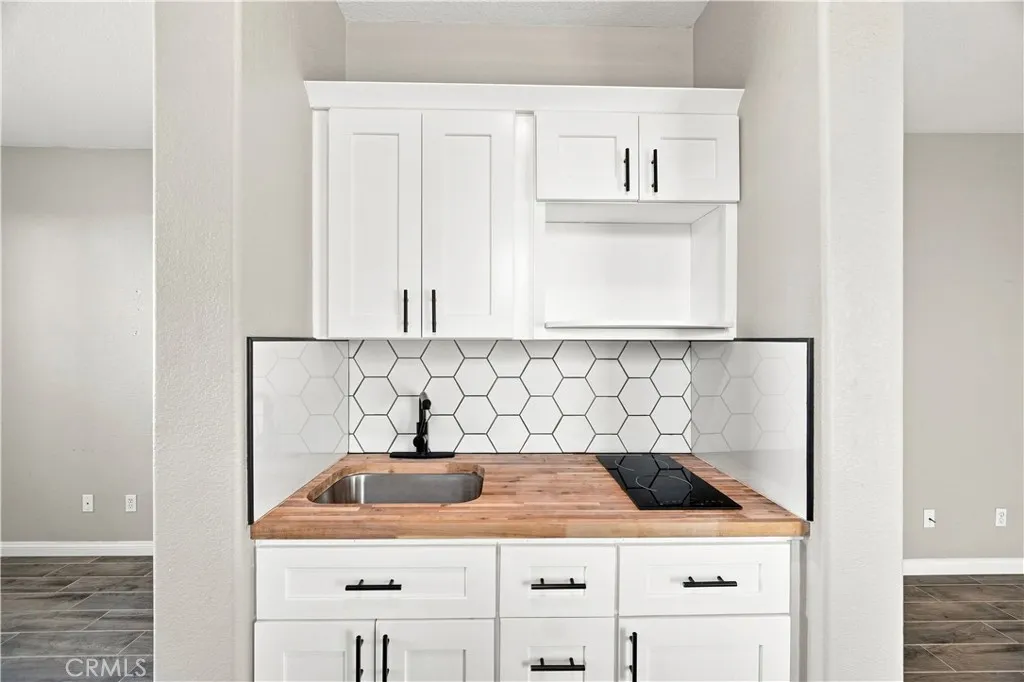 Guest Suite Kitchenette