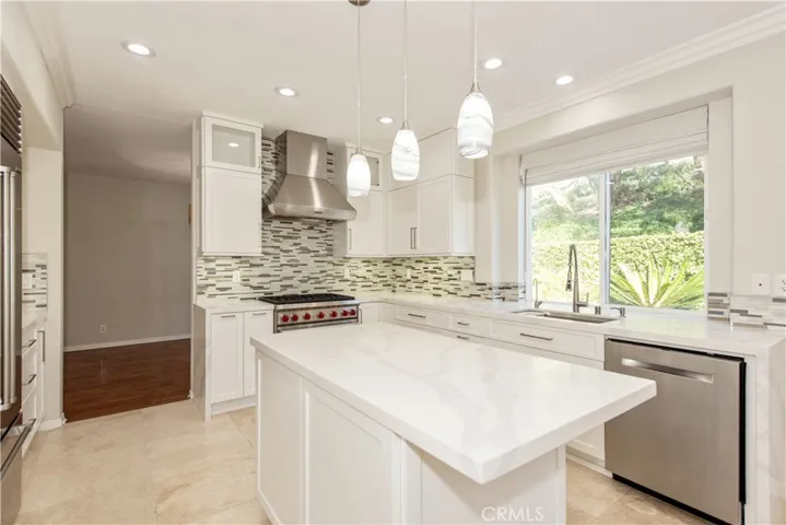 6 Westchester Court, Trabuco Canyon, California 92679