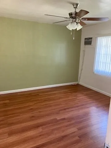 2140 -1/2 Lincoln Street N, Burbank, California 91504