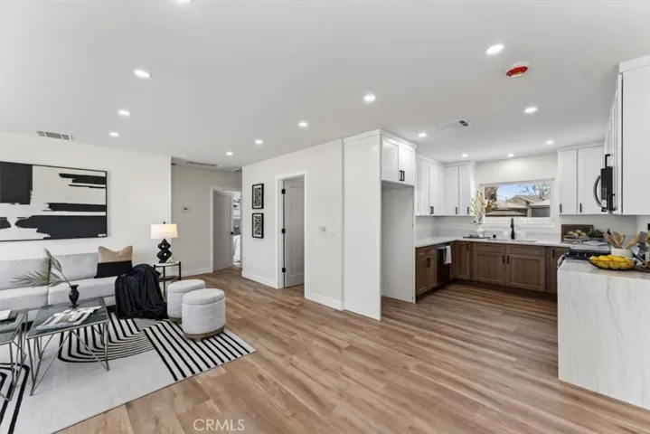 5134 Faust, Lakewood, California 90713