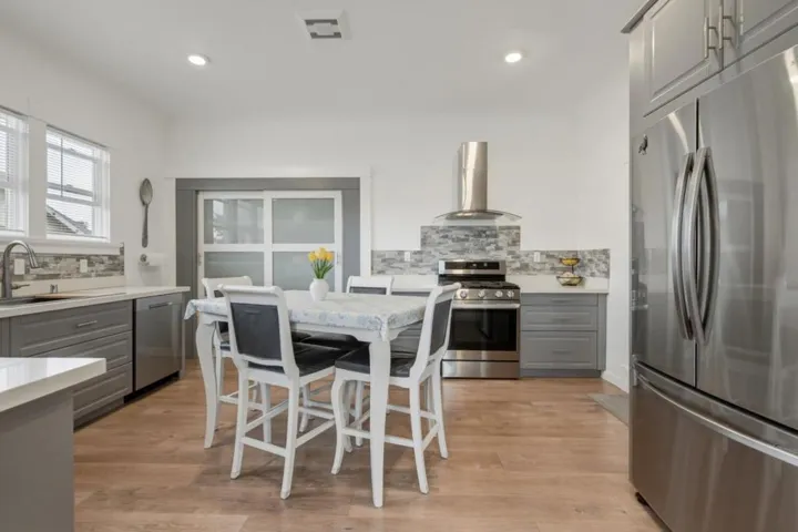862 4th Street, Hollister, California 95023