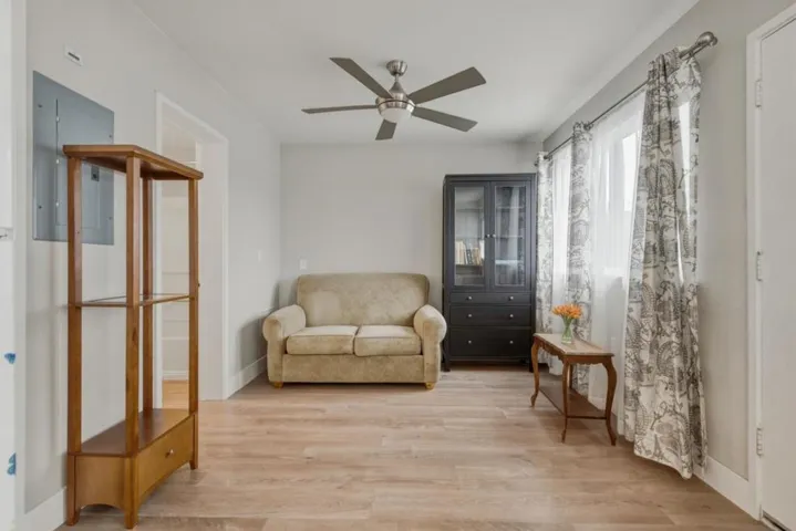 862 4th Street, Hollister, California 95023