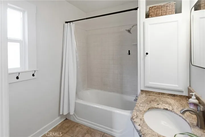 1999 Highland Drive, Merced, California 95340