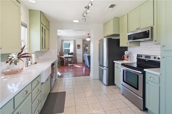 1999 Highland Drive, Merced, California 95340