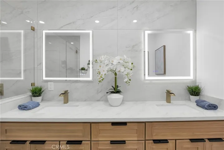 Upstairs bathroom