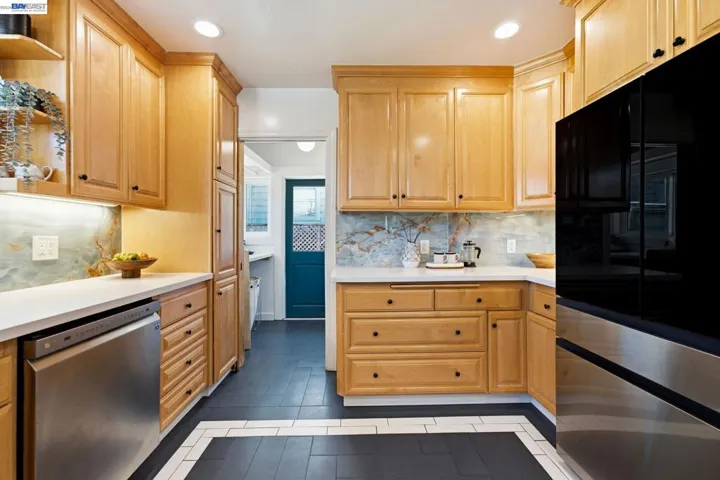 1730 Lincoln Ave, Alameda, California 94501