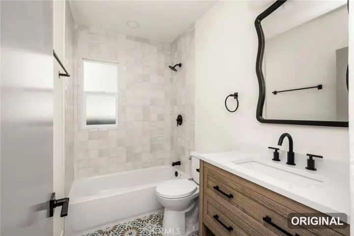 1510 W 65th Place, Los Angeles, California 90047