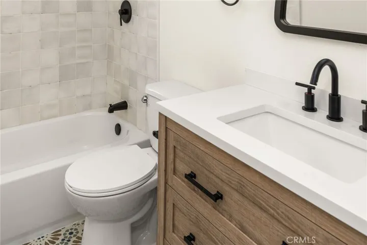 1510 W 65th Place, Los Angeles, California 90047