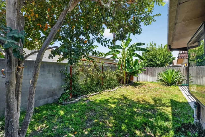 2901 W Ball 4, Anaheim, California 92804