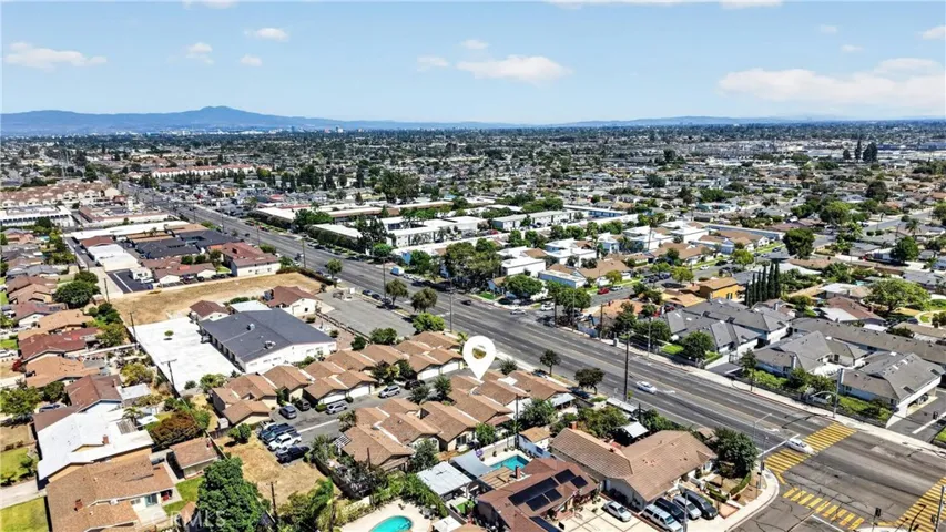 2901 W Ball 4, Anaheim, California 92804