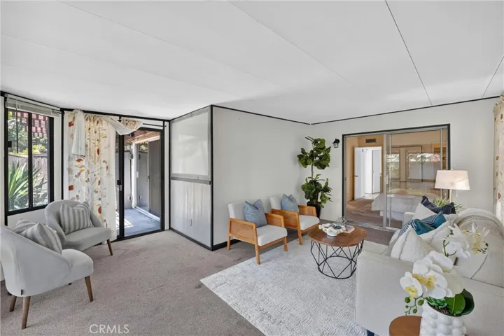 2901 W Ball 4, Anaheim, California 92804