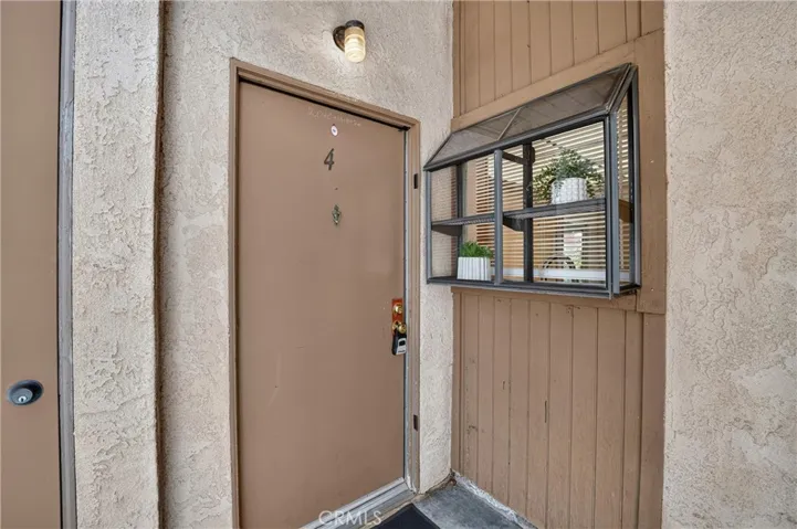 2901 W Ball 4, Anaheim, California 92804