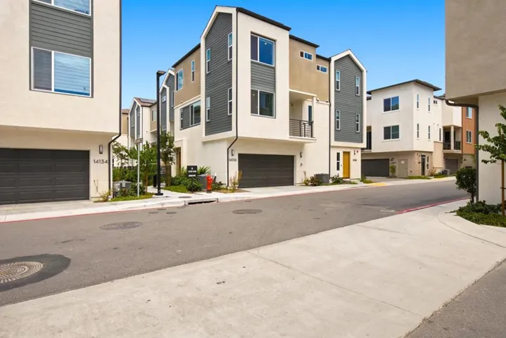 14136 Jonah Way, San Diego, California 92128