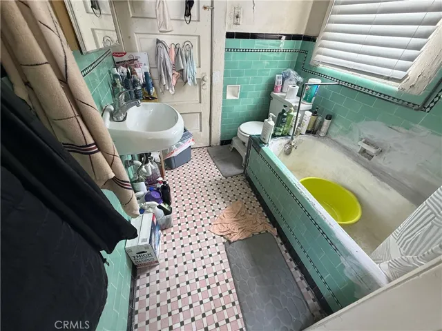 3212 Baldwin, Los Angeles, California 90031