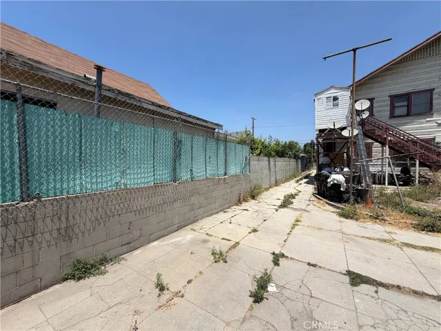 3212 Baldwin, Los Angeles, California 90031
