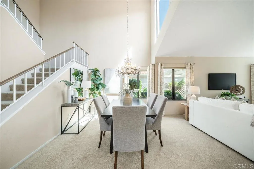 29142 Laurel Valley Drive, Vista, California 92084 — photo 5