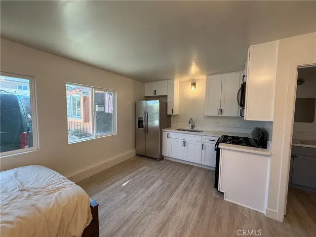 7029 Bellaire, Los Angeles, California 91605