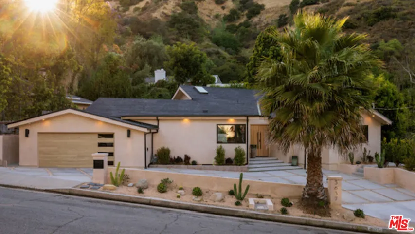 3637 Loadstone Drive, Los Angeles, California 91403