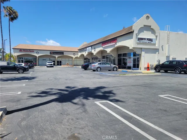24100 Narbonne Avenue, Lomita, California 90717