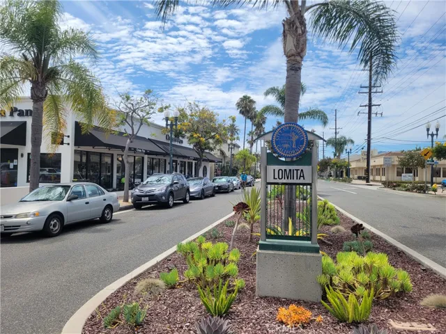 24100 Narbonne Avenue, Lomita, California 90717
