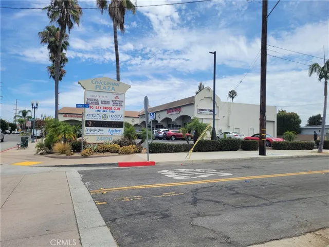 24100 Narbonne Avenue, Lomita, California 90717