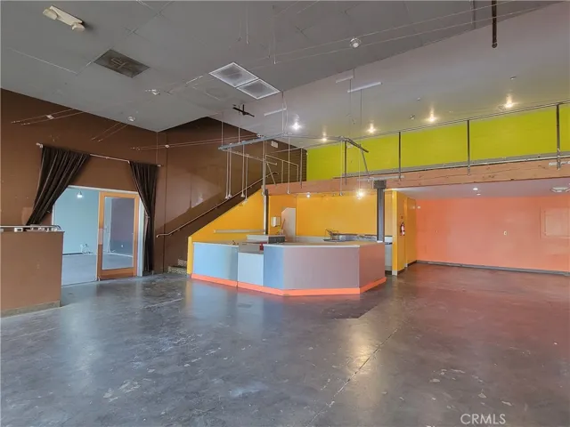 24100 Narbonne Avenue, Lomita, California 90717