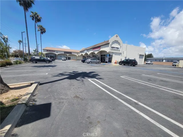 24100 Narbonne Avenue, Lomita, California 90717