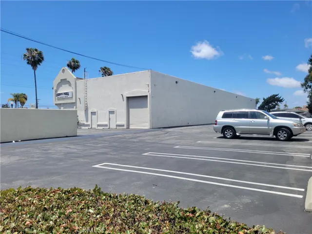 24100 Narbonne Avenue, Lomita, California 90717