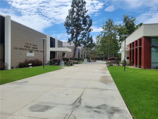 24100 Narbonne Avenue, Lomita, California 90717