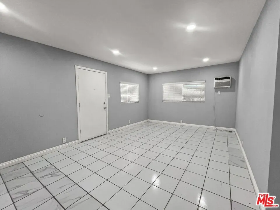 1123 Bobbett Drive, San Bernardino, California 92410 — photo 5