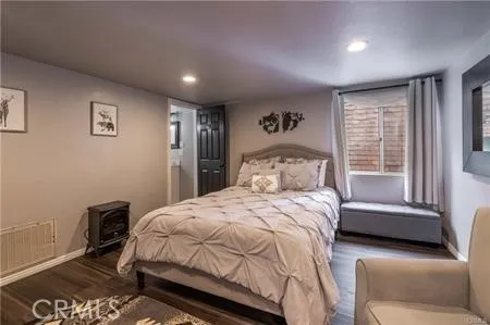 33417 Cedar Dr, Arrowbear, California 92382
