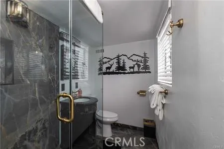 33417 Cedar Dr, Arrowbear, California 92382