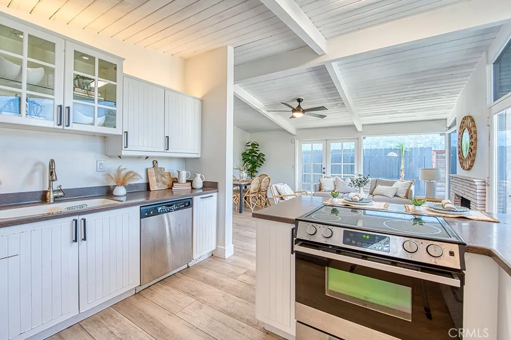 34562 Camino El Molino, Dana Point, California 92624 — photo 5