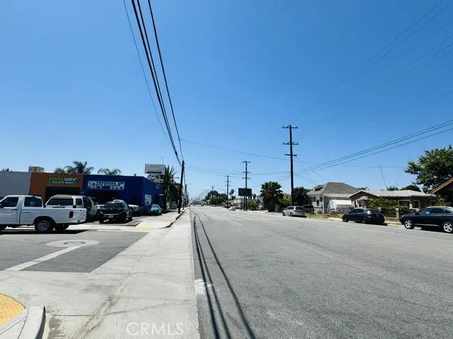 211 S Mount Vernon, San Bernardino, California 92410