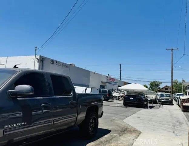 211 S Mount Vernon, San Bernardino, California 92410