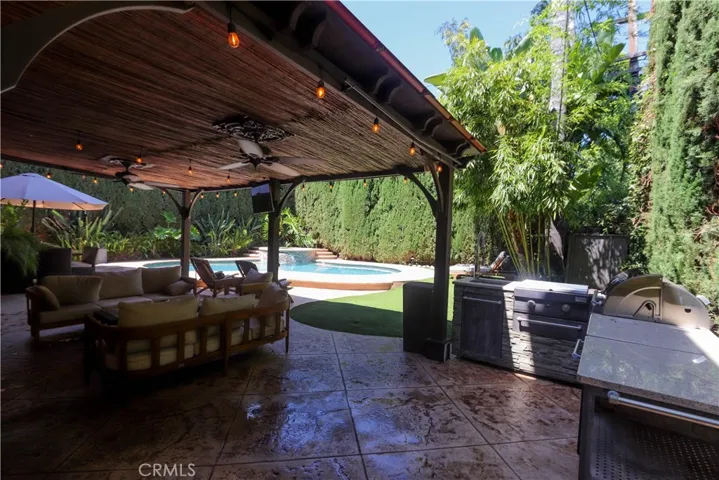 Private Rear Patio