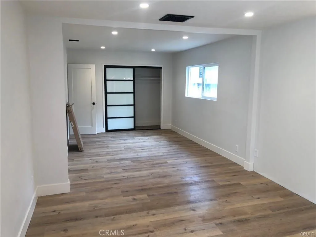 23144 Dolorosa, Woodland Hills, California 91367 — photo 5