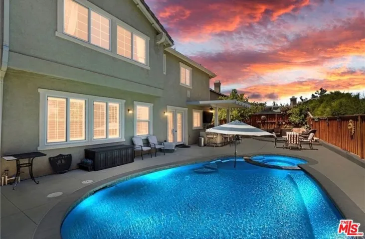 11322 Tesota Loop Street, Corona, California 92883