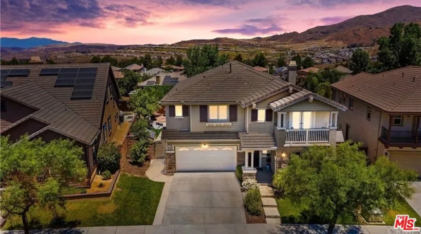 11322 Tesota Loop Street, Corona, California 92883