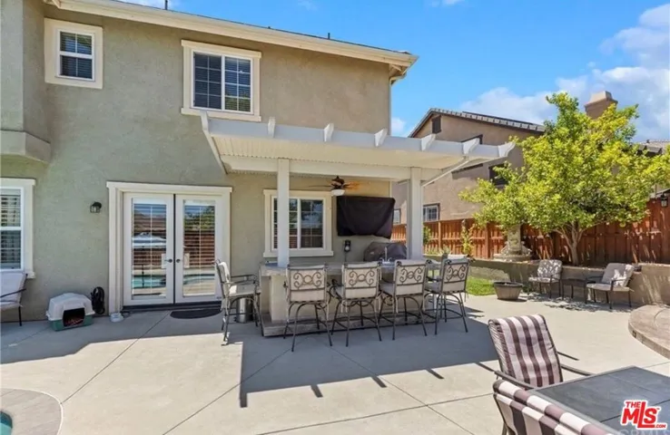 11322 Tesota Loop Street, Corona, California 92883